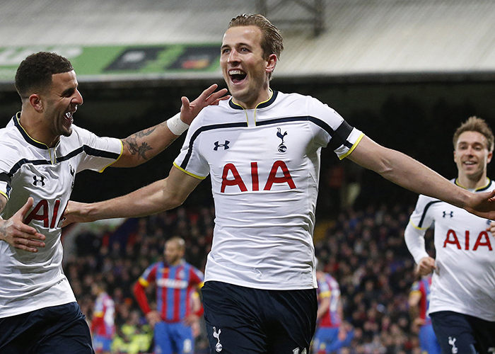 以全新视角回顾AC米兰对阵罗马的比赛📽️🔴⚫（换个角度再看AC米兰对阵罗马的较量🎥🔴⚫）