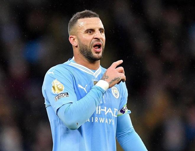 哈曼专栏：斯洛特的日子已经不多，相信利物浦已与克洛普接触（哈曼专栏：斯洛特帅位岌岌可危，利物浦或已与克洛普取得联系）