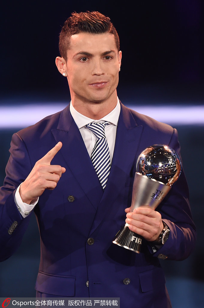 前国米体育总监：伊布坚决加盟巴萨，就是为了和梅西并肩作战（前国米体育总监称伊布执意投巴萨，只为与梅西并肩作战）