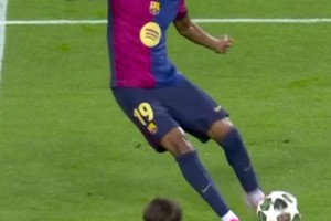 斯基拉：德罗西同意签8个月合同，正在等待热那亚的最终批准（斯基拉：德罗西已同意8个月合约，静待热那亚最终批准）