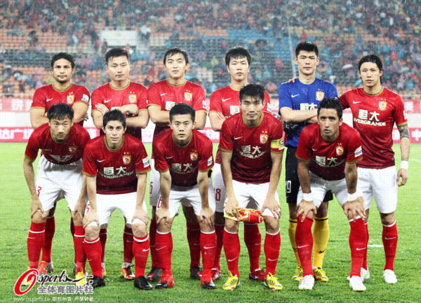 首届梅西杯于今日在迈阿密拉开帷幕，梅西本人亲自出席开幕式