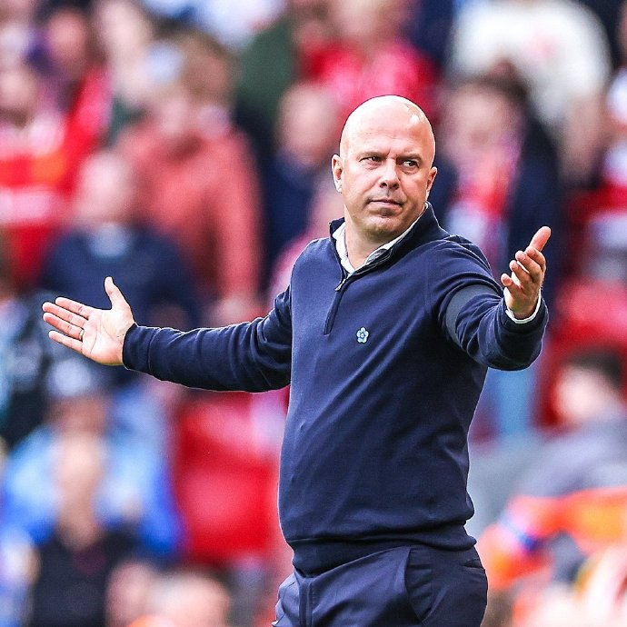 官方：张志雄获得中甲最佳青年球员，彭啸获中乙最佳青年球员（官宣：张志雄当选中甲最佳青年球员，彭啸荣膺中乙最佳青年球员）