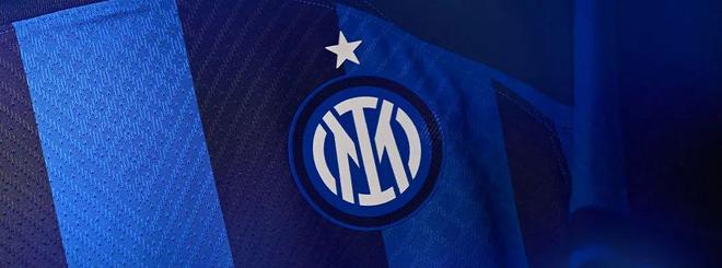 美记：字母哥今年夏天向队友透露，自己已接近转会尼克斯（美媒：字母哥今夏曾告知队友，自己距离转投尼克斯仅一步之遥）