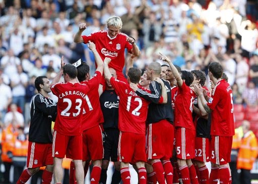 希勒评英超本轮最佳阵容：埃泽领衔，内托、皮克福德等人在列