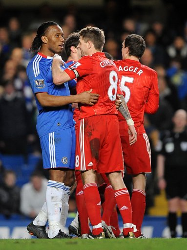 捷克11月大名单：绍切克、希克领衔，舒尔茨、维季克在列（捷克11月名单出炉：绍切克、希克领衔，舒尔茨、维季克入选）