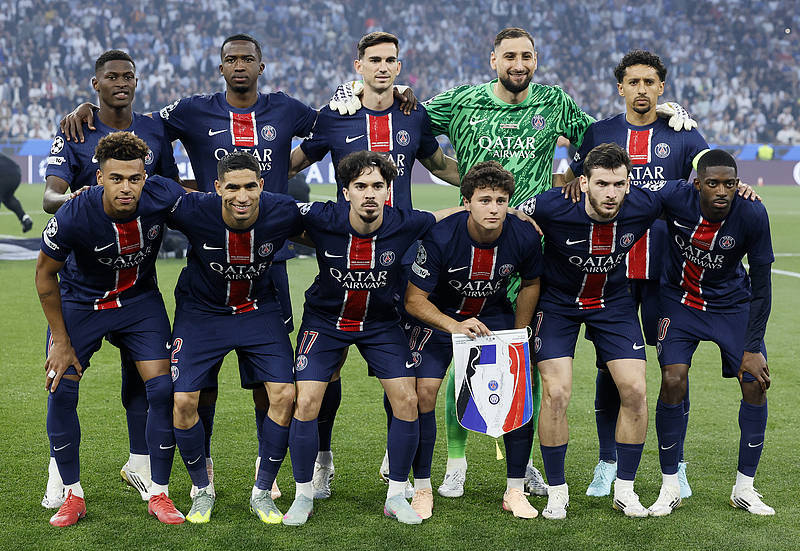 法甲战报：南野拓实一击制胜，十人摩纳哥1-0险胜巴黎（法甲简讯：南野拓实打入制胜球，十人摩纳哥1-0力克巴黎）