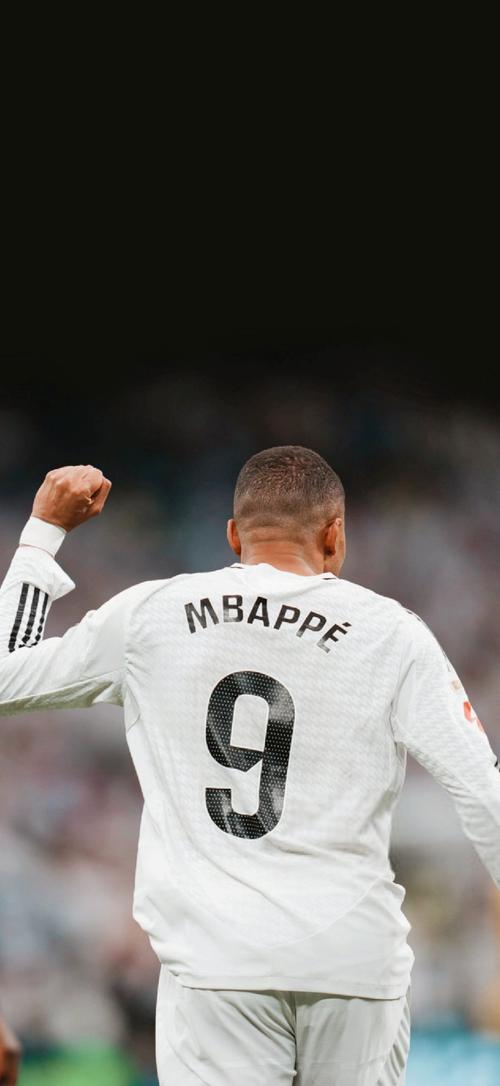 拒绝为国家队出战？卢宁：根本不可能，这种报道不尊重我（被指拒为国家队出战？卢宁回应：绝无可能，此类报道不尊重我）