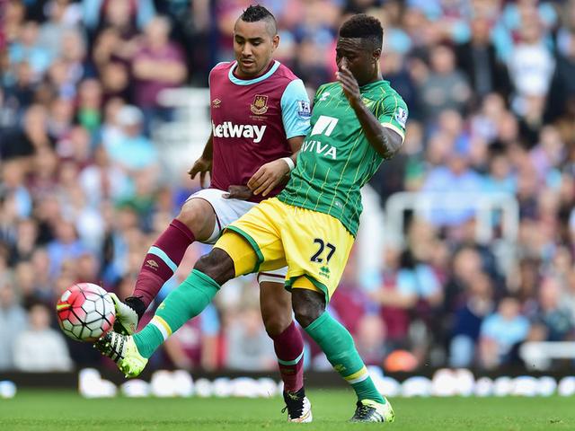 紧张与深夜会议……哈维·阿隆索的未来悬而未决（紧张升级与连夜磋商，哈维·阿隆索前途未卜）