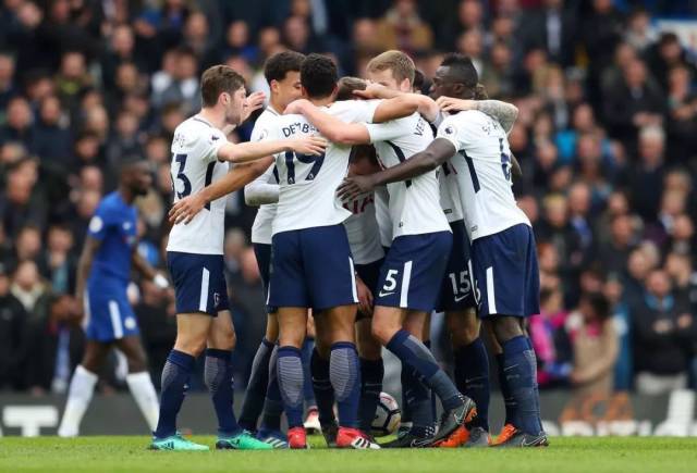 欧冠今夜观赛指南：皇马再遇曼城；多特主场迎战闪耀哥（欧冠今夜看点：皇马再战曼城，多特坐镇主场迎战闪耀哥）