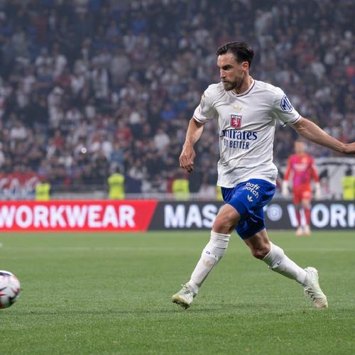 阿莱格里接受采访谈球队0比1不敌拉齐奥：我们将更专注于对阵都灵的比赛