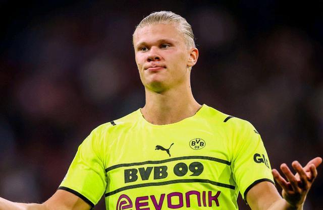 切尔西客战伯恩茅斯首发：帕尔默回归，加纳乔PK塞梅尼奥（切尔西客场挑战伯恩茅斯首发出炉：帕尔默复出，加纳乔对决塞梅尼奥）